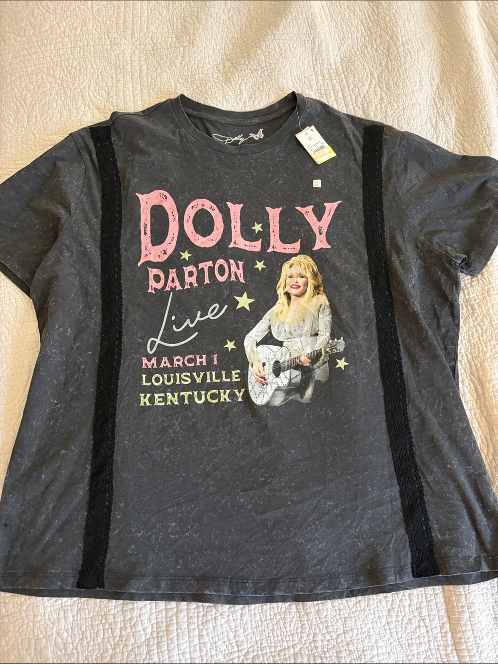 Black Graphic Dolly Parton Women’s Tee